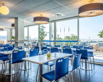 Ibis Budget Marseille l'Estaque - Marsella - Restaurante