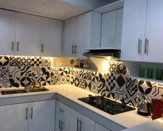 Heart of Paete Laguna - Paete - Cocina