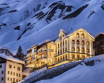 Laret Private Boutique Hotel - Adults Only - זאמנאון - בניין