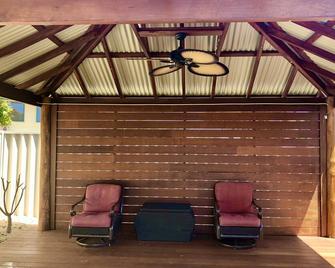 Relaxed Ocean View - Mandurah - Patio