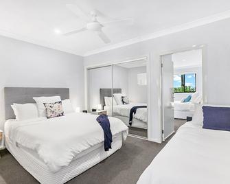 Mala Retreat, Shiraz-Chardonnay Rooms Sleeps 7 - Maitland - Bedroom