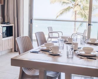 Avenir Armonia Suites - Rincon de Guayabitos - Jídelna