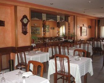 Hostal Sancho Garcia - Noceco - Restaurant