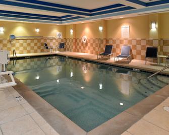 Holiday Inn Express Columbia - Columbia - Pool
