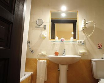 Hostal Rocio - Sanlucar la Mayor