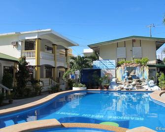 Seashore Beach Resort - Puerto Galera - Pool