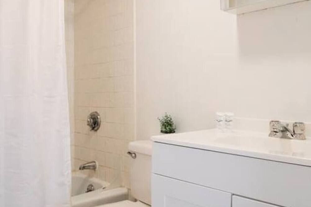 Stunning 1BR Steps to Fenway - Boston