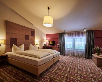 Hotel Bannwaldsee - פוסן - חדר שינה