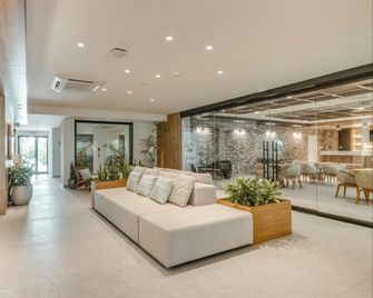 Fort George Hotel and Spa - בליז סיטי - לובי