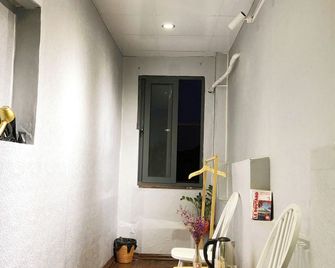 Luna Homestay - Hanoi - Pasillo