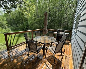 Meaford Country Home - Meaford - Balcony