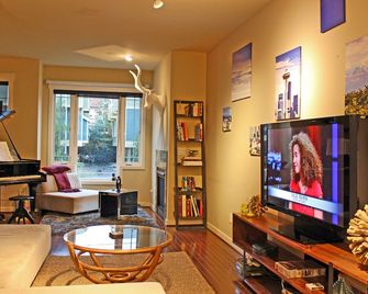 Cozy Capitol Hill Home - Seattle - Sala de estar