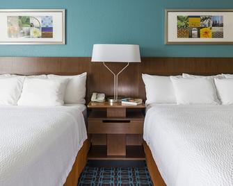 Fairfield Inn & Suites by Marriott Galesburg - Galesburg - Schlafzimmer