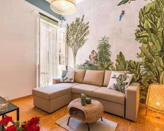 Casa Tropicana - Corfu - Living room