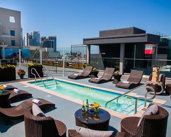 Porto Vista Hotel - San Diego - Piscina