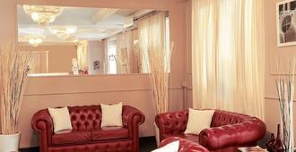 c-hotels Club House Roma - Roma - Sala de estar