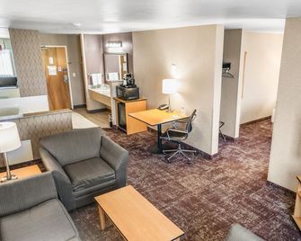 Crystal Inn Hotel & Suites - West Valley City - West Valley City - Sala de estar