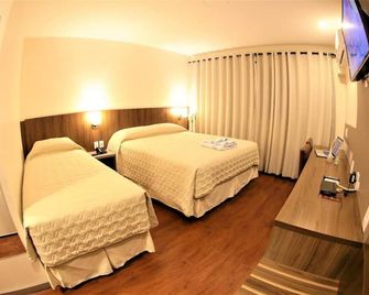 Hotel Dom Rafael Premium - Santa Maria - Schlafzimmer