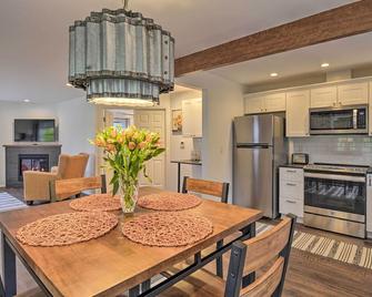Updated Port Orchard Home, Walk to Waterfront - Port Orchard - Comedor
