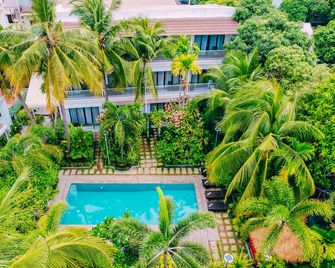 Ladear Angkor Boutique Hotel - סיאם ריפ - בריכה