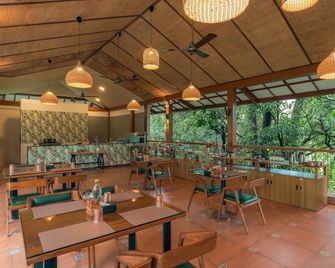 Antheia Resorts, Pawna Lake - Luxury Boutique Resort - Lonavala - Restaurante