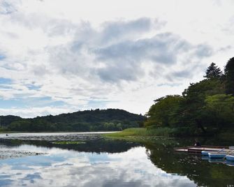 Toyoko Inn Shin-shirakawa Ekimae - Nishigo - Vista esterna