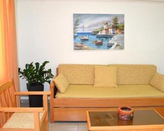 Hotel Patelis - Leonídio - Living room