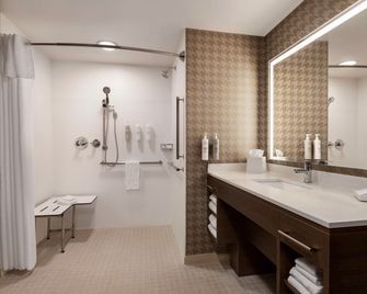 Home2 Suites by Hilton Cheyenne - Cheyenne - Baño