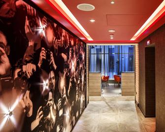 ibis Styles London Ealing - London - Hallway