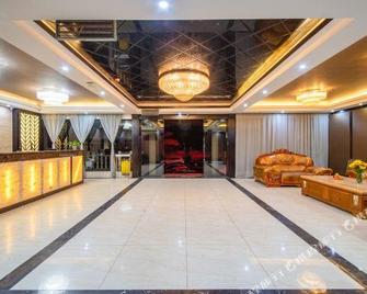 Kun Cheng Hotel - Kunming - Lobby