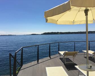 โรงแรมแกรนด์ การ์โดเน ริเวียร่า - Gardone Riviera