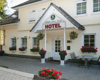 Hotel Grüne Tanne - Hampuri - Rakennus