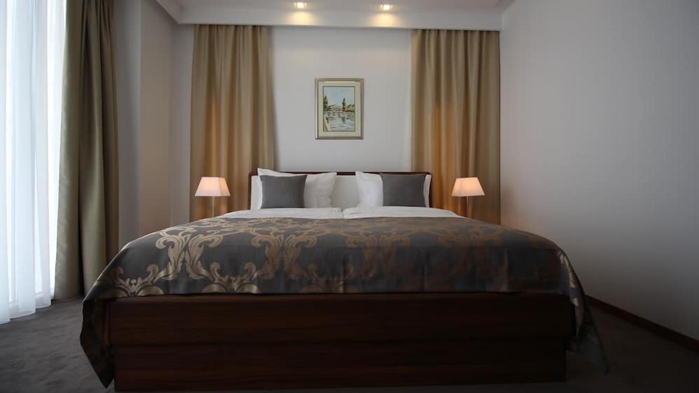 Hotel Royal Gold City