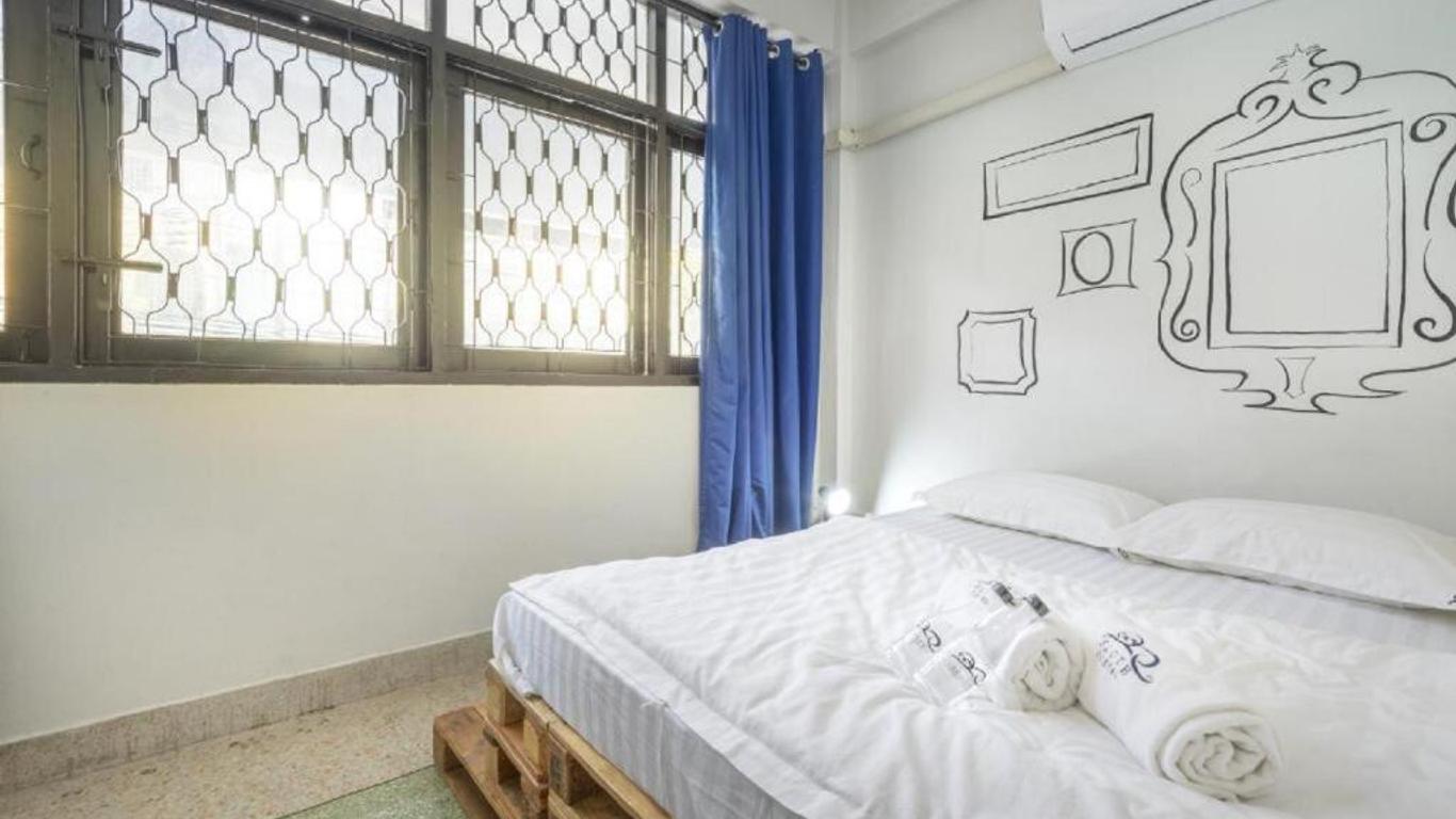 Sloth Hostel