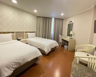 Wangcome Hotel - Chiang Rai - Bedroom