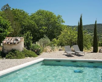 Le Domaine Saint Jean - Apt