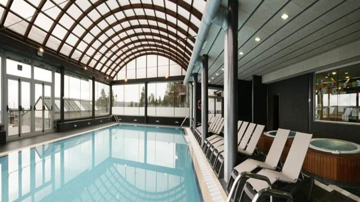Guitart La Molina Aparthotel & Spa
