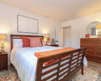Modern Comfort & Convenience – 3BR Home Next to Juniata College! - Huntingdon - Slaapkamer