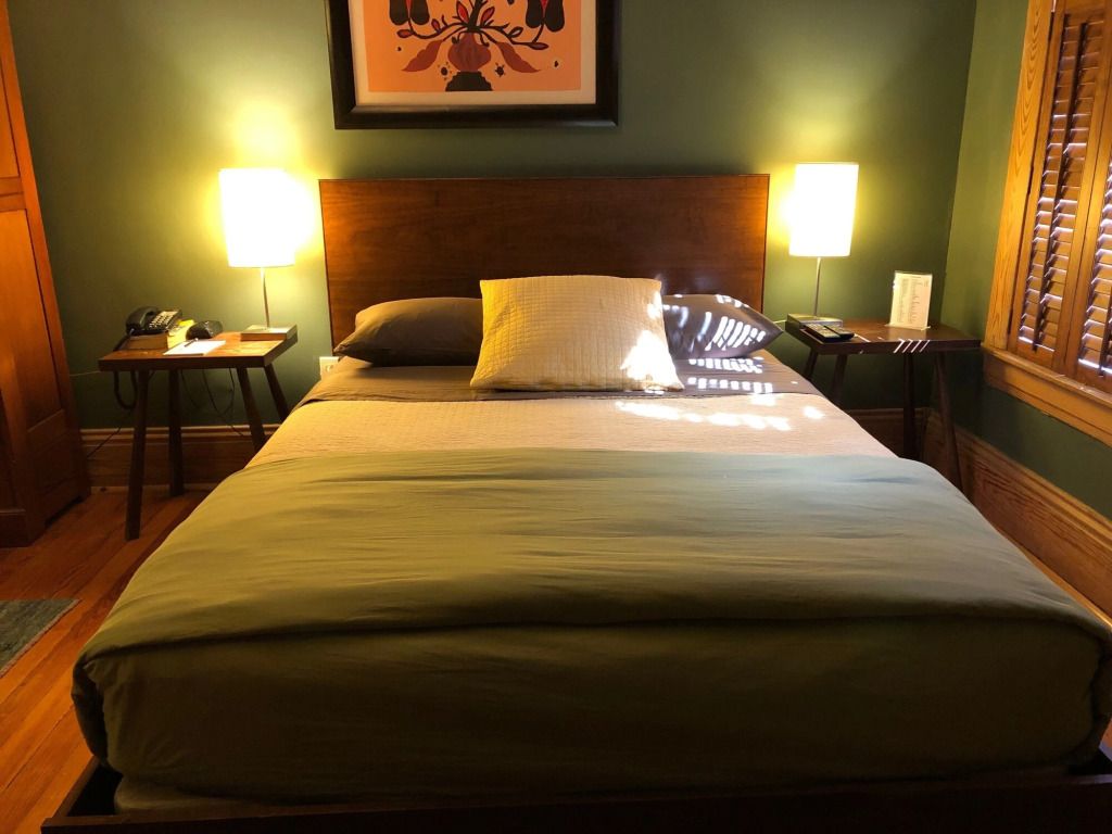 هوتل فريدريك