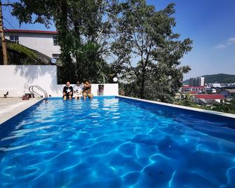 Tujia folk houses - Zhangjiajie - Pool