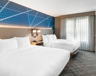 Comfort Inn & Suites Hampton near Coliseum - Hampton - Makuuhuone