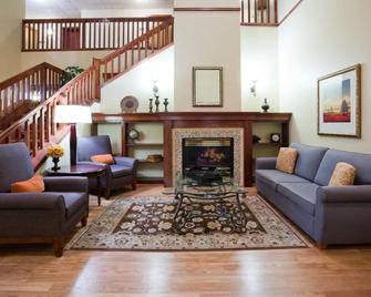 Country Inn & Suites by Radisson, Sioux Falls, SD - סו פולס - סלון