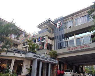 Fairway Hotel & Spa - קמפאלה - בניין