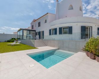 Villa In Lescala With Pool Near Beaches - l'Escala - Pool