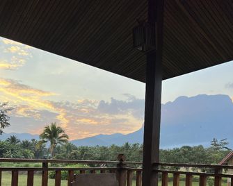 Buradara Boutique Hotel - Chiang Dao - Balcony