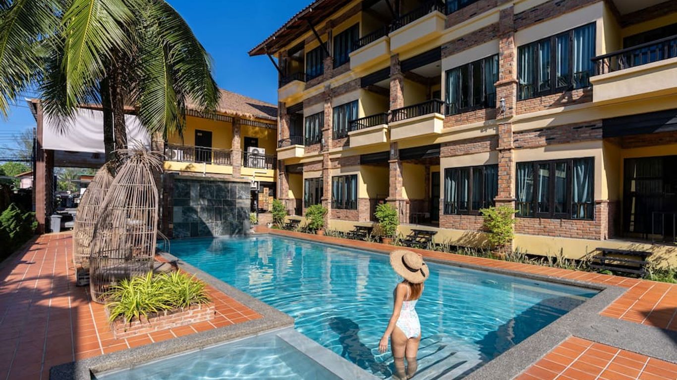 Motive Cottage Resort