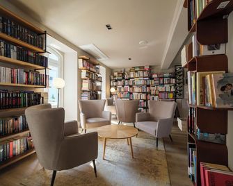 Azores Book Hotel - Angra do Heroísmo - Lounge