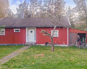 2 bedroom amazing home in Figeholm - Figeholm