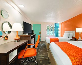 Dover Inn and Suites - Dover - Quarto