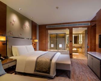 DoubleTree by Hilton Hotel Guangzhou - Science City - Guangzhou - Bedroom